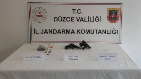 Aynı yöntemle evleri soyan 3 hırsız yakalandı