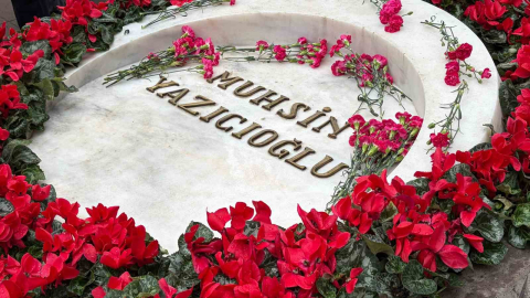 Muhsin Yazıcıoğlu, vefatının 17. yıldönümünde kabri başında anıldı
