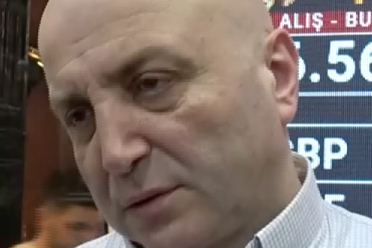 Uzmanından kritik uyarı: "Kredi çekip altın almayın"