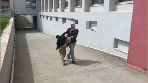 Aracında 825 kilo bonzai yapılacak ham madde yakalattı: "Bana ait değil"