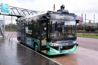 Bakan Kacır: "Türkiye, Avrupa’nın en büyük otobüs üreticisi"