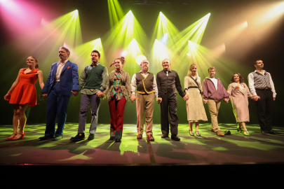 Tiyatroseverler Nisan ayında Zorlu PSM’de buluşuyor!