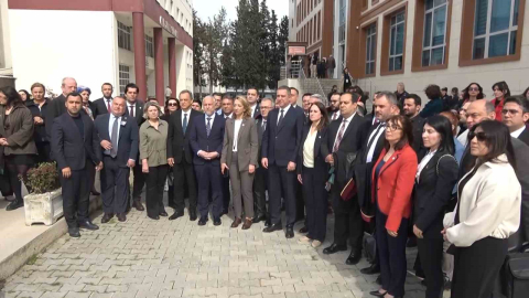 Kendisini icraya veren SGK avukatını öldüren sanık hakim karşısında