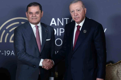Cumhurbaşkanı Erdoğan, Libya Milli Birlik Hükümeti Başbakanı Abdülhamid Dibeybe ile bir araya geldi