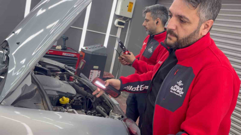 Aracını satmak isterken podyenin farklı bir araca ait olduğunu öğrendi