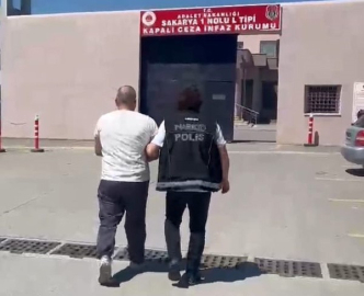 Yakalanmamak için sürekli yer değiştiren şüpheli, polise yakalandı