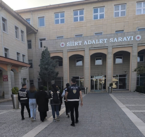 Siirt’te hırsızlık girişiminde bulunan 3 kadın tutuklandı