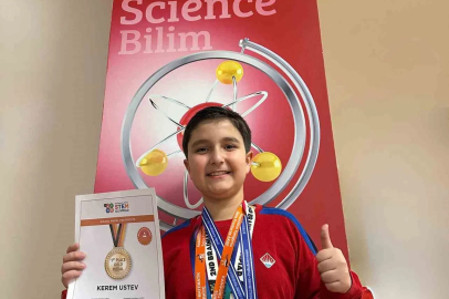 Dünya birincisi 4. sınıf öğrencisi Kerem’in hedefi Cahit Arf gibi bilim insanı olmak
