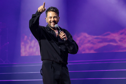 Emre Altuğ ‘’Bir Pop Masalı’’ için Geri Sayım Başladı!