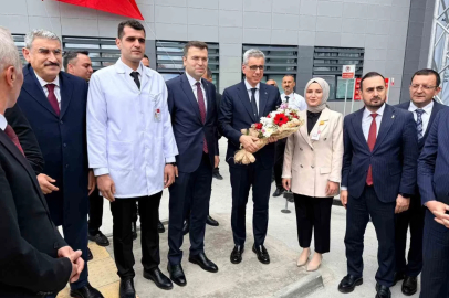 Sağlık Bakanı Memişoğlu: "Türkiye, Cumhurbaşkanımızın liderliğinde sağlıkta son 25 yılda büyük gelişim gösterdi"

