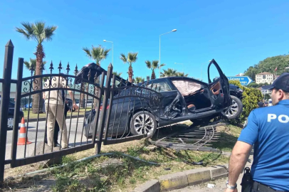Yeniden Refah Partisi Genel Başkan Yardımcısı Gezgin’in içinde bulunduğu makam aracı kaza yaptı: 3 yaralı
