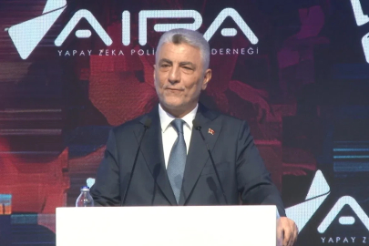 Bakan Bolat: "Dış Ticaret Anomali Tespit Sistemi sayesinde olağandışı hareketleri kısa sürede matematiksel ve istatistiksel modellerle anında tespit ediyoruz"
