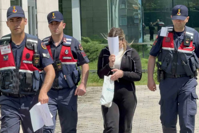 22 yaşındaki genç kız 47 bin adet uyuşturucu hapla yakalandı
