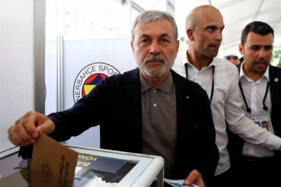Aykut Kocaman: "Bu ayrışmanın öznelerinden biri haline geldim. Bu durumdan son derece şikayetçiyim"