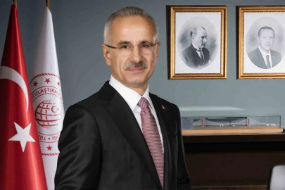 Bakan Uraloğlu: "Sahipsiz hatların yasa dışı faaliyetlerde kullanılmasının önüne geçeceğiz"
