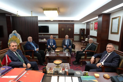 Fuat Oktay’dan BBP Genel Başkanı Destici’ye anlamlı ziyaret
