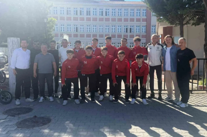 Moymul Ortaokulu Futsal Takımı Türkiye’nin en iyi 8 takımı arasında
