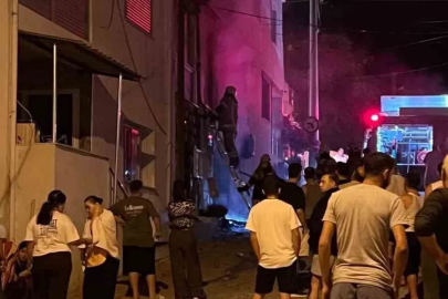 İzmir’de bir otelde çıkan yangında patlama sesi paniğe neden oldu
