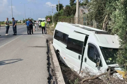 Yolcu minibüsünde dehşet anları kamerada: Kaçırdığı minibüsle kaza yapıp öldü
