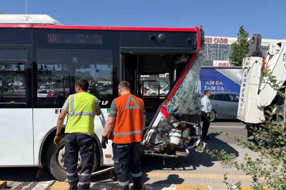 Başkentte EGO otobüsü kaza yaptı: 1 ölü, 9 yaralı
