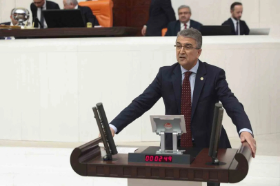 MHP’li Kamil Aydın’dan TBMM’de Nihat Doğan’a sert ’Naim Hoca’ tepkisi
