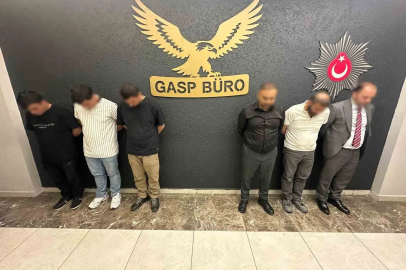 Kendisini "Cumhur İttifakı Ocakları Genel Başkanı" olarak tanıtan şüpheli ile diğer 5 şüpheli serbest bırakıldı
