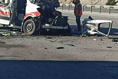Kütahya’da trafik kazası: 1 ölü, 4 yaralı
