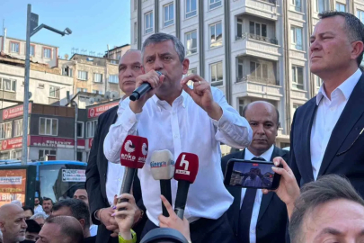 CHP Grup Başkanı Özgür Özel: "Cumhuriyet Halk Partisi’ne, adayına, kurumuna, liderine darbe yapıyorlar"
