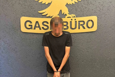 Ankara’da zorla aracına bindiği kadının parası ve kolyesini gasbeden şahıs gözaltına alındı
