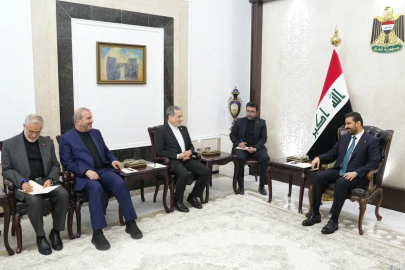 İran Dışişleri Bakanı Arakçi, Irak Başbakanı Zeydi ile görüştü

