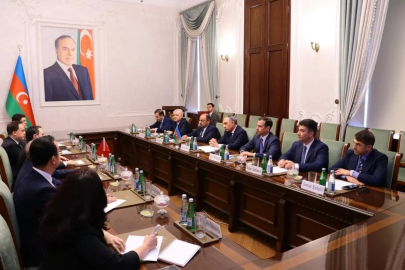 Adalet Bakanı Gürlek, Azerbaycan Başsavcısı Aliyev ile bir araya geldi
