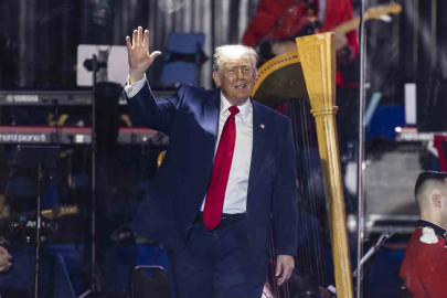 Trump’ın kripto geliri 1 milyar doları aştı
