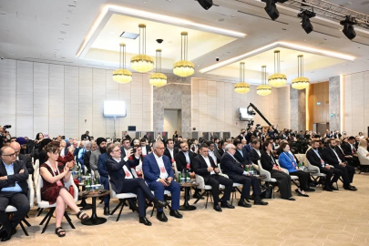 Aliyev: "Türkiye ile Azerbaycan’ın ilişkisi komşuları tarafından örnek alınmalıdır"
