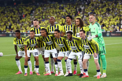 Fenerbahçe’de İsmail Kartal 4. dönemindeki ilk resmi maçına çıktı
