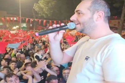 CHP mitinginde sunuculuk yapan belediye müdürüne disiplin cezası verildi, süreç yargıda
