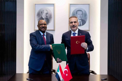 Bakan Fidan, Sudan Dışişleri ve Uluslararası İşbirliği Bakanı Salem ile görüştü
