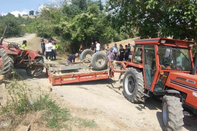 Traktör römorku devrildi: 1 ölü, 3’ü çocuk 7 yaralı

