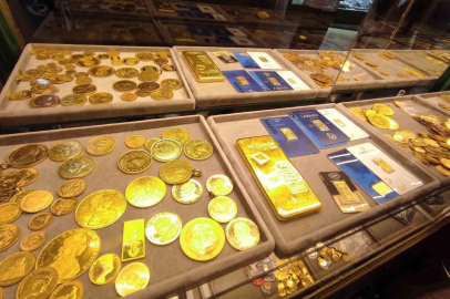 Gram altın 7 bin lirayı aştı
