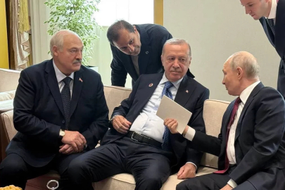 Erdoğan, Putin ve Lukaşenko’dan samimi görüşme
