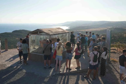 Çanakkale’de festivalin üçüncü gününde Assos Ören Yeri keşfedildi
