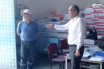 Efeler’de ders kitapları öğrencilerin sıralarındaki yerini almaya başladı
