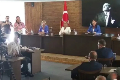 Edirne Belediye Meclisi’nde toplantı sonrası gerginlik
