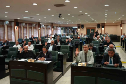 Samsun Meclisi’nde Atakum personel maaşları gündeme geldi
