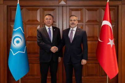 Bakan Fidan, Türk Devletleri Teşkilatı Genel Sekreteri Ömüraliyev ile görüştü
