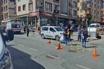 Sancaktepe’de seyir halindeki otomobile silahlı saldırı: 1 ölü

