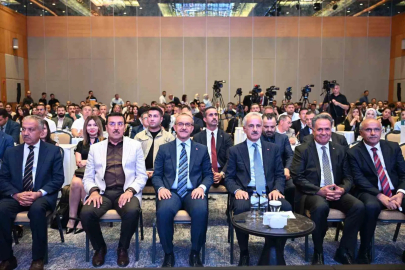 Bakan Uraloğlu:" Organ nakillerinde saniyeler bile hayati önem taşıyor"
