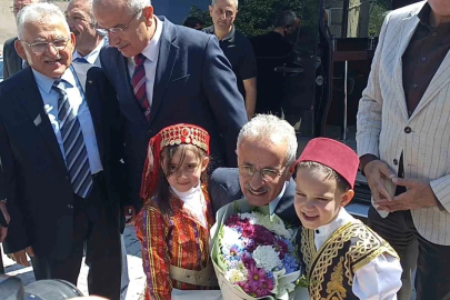 Bakan Uraloğlu, "En iyi yaptığımız iş insanların gönlüne köprü kurmak"
