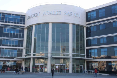 Kadınların bıçaklı kavgasında tutuklu sanığa tahliye
