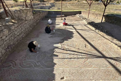 Hadrianopolis’te 4. yüzyıla ait eşsiz mozaiklerin bulunduğu yapının restorasyonu tamamlandı
