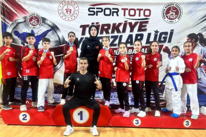 Körfezli karateciler kürsüye ambargo koydu
